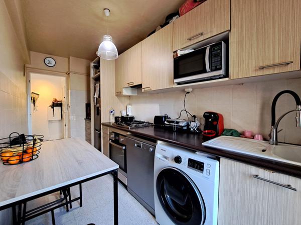 Appartement 4 pièces - Pinède - Parking et cave