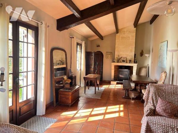 Ensemble immobilier à vendre à Sainte-Eulalie (33560) en Gironde (33), sur  beau terrain de 657...