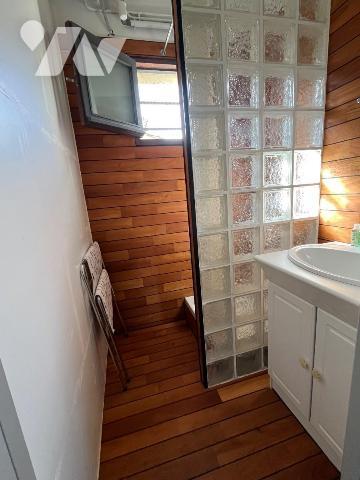 Ensemble immobilier à vendre à Sainte-Eulalie (33560) en Gironde (33), sur  beau terrain de 657...