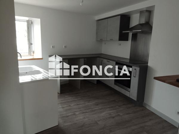 Location Appartement 3 pièces 64.23 m² - 32 Grande Rue Arc-et-senans 25610