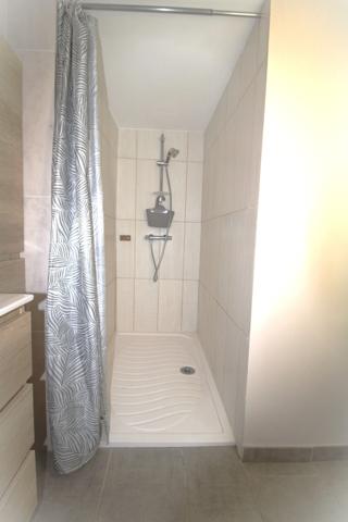 Maison à vendre 6 pièces , 143m2 (49390)