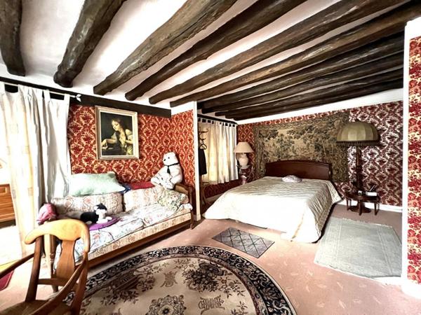 Maison Neauphle Le Château 6 pièce(s) 155 m2 - Beau potentiel