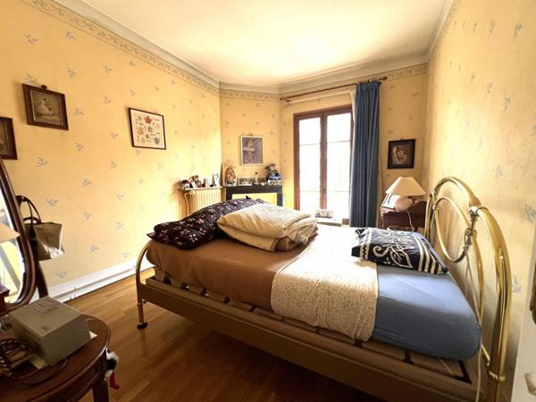 Maison Neauphle Le Château 6 pièce(s) 155 m2 - Beau potentiel