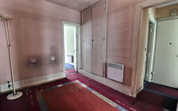 Appartement à vendre    2 pièces • 32 m2 Paris 19
