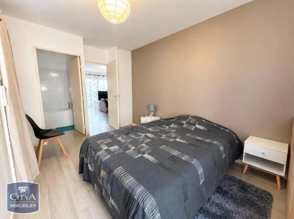 Appartement à louer 2 pièces 51.93m² Le Mans (72100)