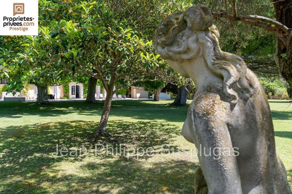 Maison Saint Cyr Sur Mer 15 pièce(s) 500 m2