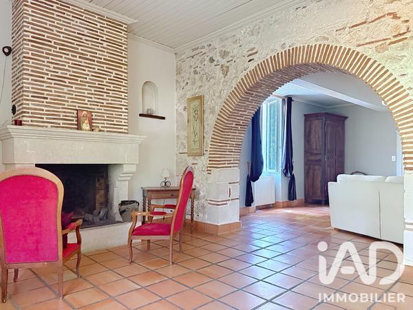 Maison à vendre 14 pièces 437 m² Monclar