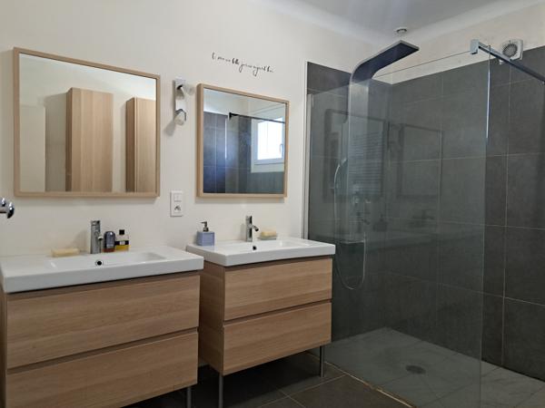 Carpentras (84200) Villa de plain-pied avec vue dégagée