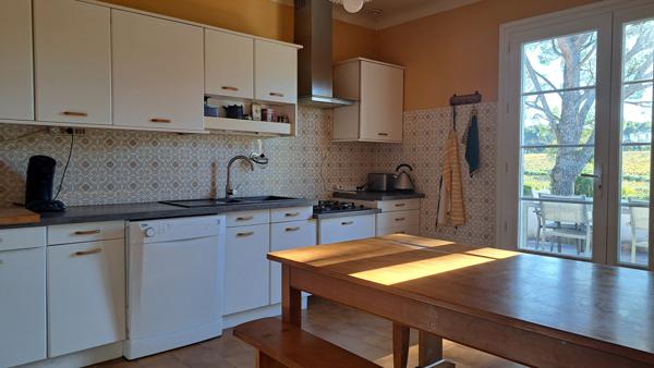 Carpentras (84200) Villa de plain-pied avec vue dégagée