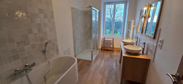 Très belle propriété 4 chambres plus de 2 hectares