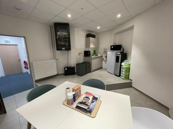 Bureaux à louer Nantes centre avec parkings privatifs surface 210 m²