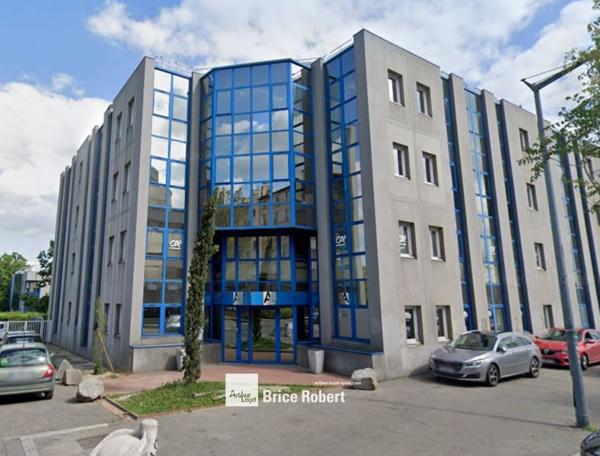 Location bureaux parc tertiaire Lyon 7ème proche métro et parking
