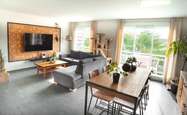 Appartement de 92 m² Dernier étage, Centre-ville