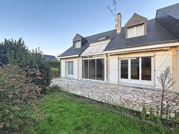 Maison à vendre aux Ponts de Cé Quartier La Guillebotte - 4 chambres avec vie de plain pied proche commodités à pieds