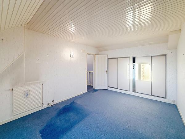 Maison à vendre aux Ponts de Cé Quartier La Guillebotte - 4 chambres avec vie de plain pied proche commodités à pieds