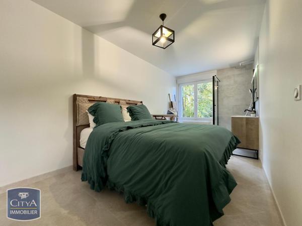 Vente maison Saintry-sur-Seine (91250) 13 pièces 360m²