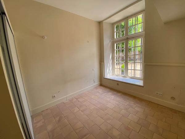 COEUR BASTIDE VENTE GRAND APPARTEMENT T2