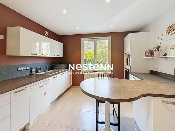 Maison Joue Les Tours 135.42 m2