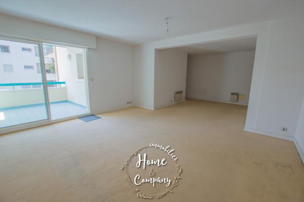 Appartement
                                                                                                                                                                                                                                                                                                                        3 pièce(s)                                                                                                                                                                                                          2 chambre(s)                                                                                                                                                                                                          81.03  m²