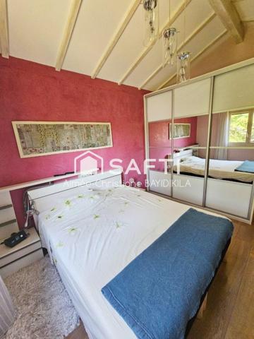 À Vendre  Maison Type T5 125 m². Saint -Laurent du - Pont ( 38380 )