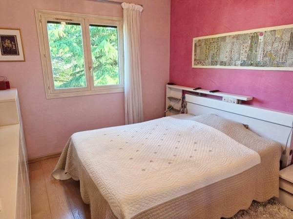 À Vendre  Maison Type T5 125 m². Saint -Laurent du - Pont ( 38380 )