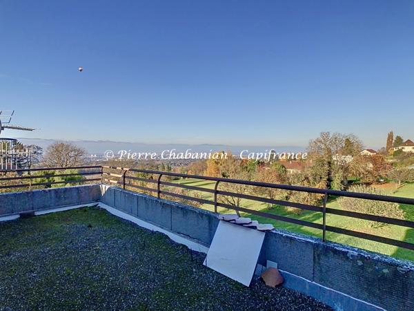 Maison à vendre - 7 pièces - 185 m² habitables - 326 m² au sol - 1359 m² de terrain - vue panoramique - COLLONGES SOUS SALEVE (74)
