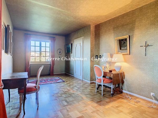Maison à vendre - 7 pièces - 185 m² habitables - 326 m² au sol - 1359 m² de terrain - vue panoramique - COLLONGES SOUS SALEVE (74)