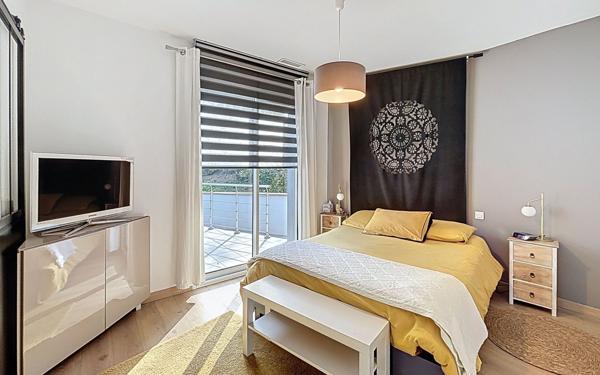 Maison à vendre    5 pièces • 123,82 m2 Saint-Martin-de-Seignanx