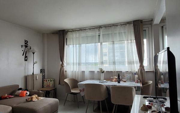 Appartement à louer    2 pièces •  Le Blanc-Mesnil