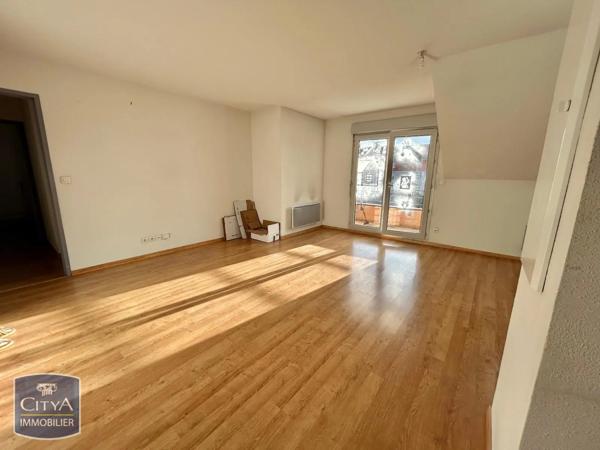 Appartement à louer 3 pièces 64m²