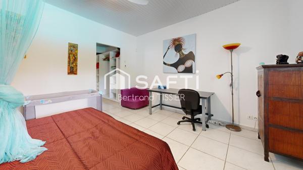 Villa vue mer, trois chambres + piscine, Filao