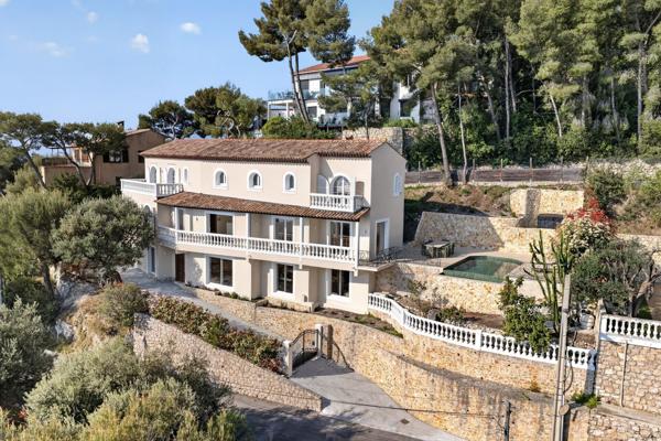 Vente Maison bourgeoise Roquebrune-Cap-Martin 9 Pièces 350 m²
