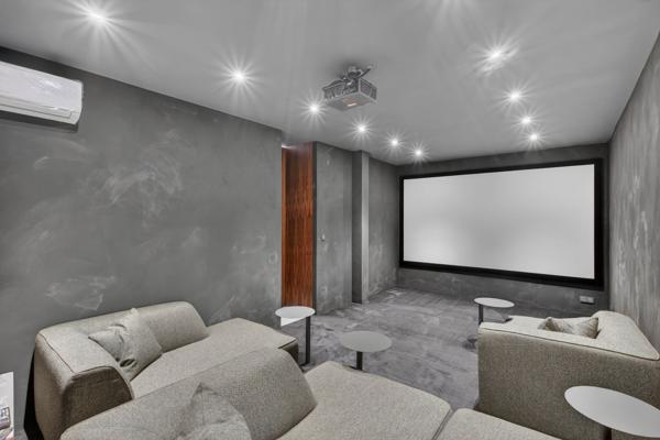 Vente Maison bourgeoise Roquebrune-Cap-Martin 9 Pièces 350 m²