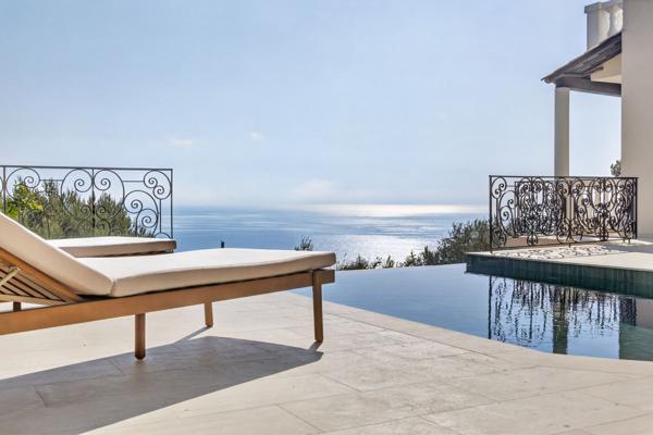 Vente Maison bourgeoise Roquebrune-Cap-Martin 9 Pièces 350 m²