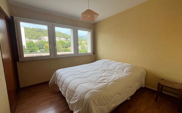 Appartement à vendre    3 pièces • 56 m2 La Garde