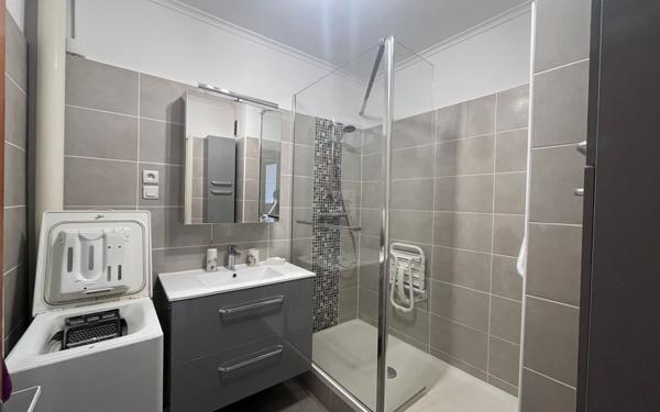 Appartement à vendre    3 pièces • 56 m2 La Garde