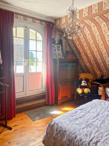 Maison Wattignies 7 pièce(s) 200 m2, 5chambres, garages, jardin