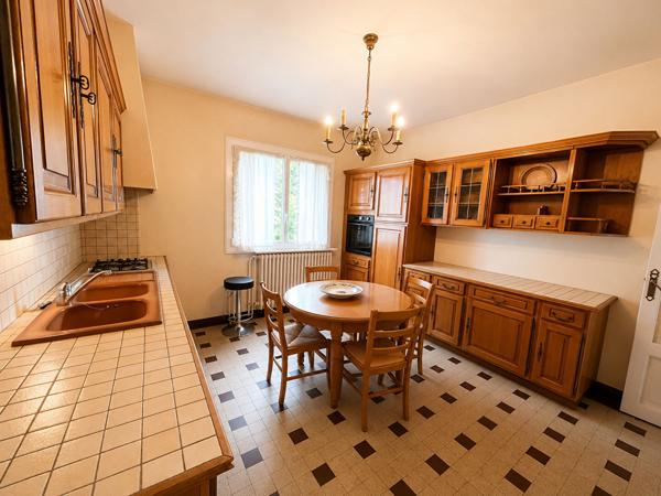 A vendre Maison avec travaux Nonères Mont de Marsan 4 chambres garage rénovation