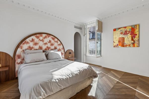 Vente Appartement de luxe Paris 7 4 Pièces 125 m²