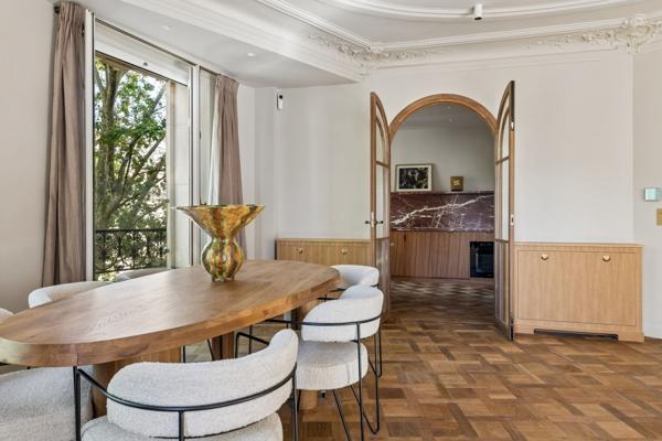 Vente Appartement de luxe Paris 7 4 Pièces 125 m²