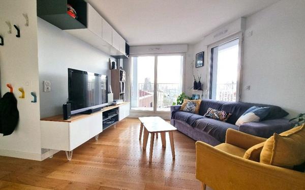 Appartement à vendre    4 pièces • 80,33 m2 Ivry-sur-Seine