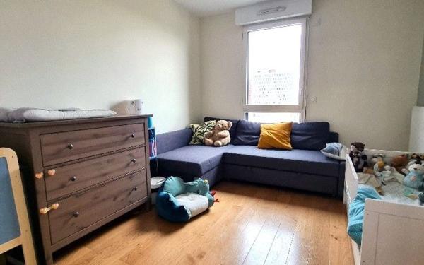 Appartement à vendre    4 pièces • 80,33 m2 Ivry-sur-Seine