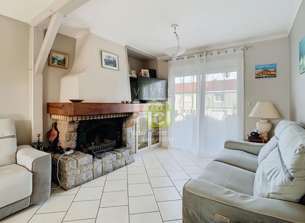 Maison CHOLET avec sous-sol total .