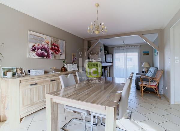 Maison CHOLET avec sous-sol total .