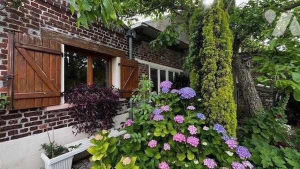 Maison à Vendre à Carvin (62220) en Pas-de-Calais (62)

Cette maison individuelle et de type ...