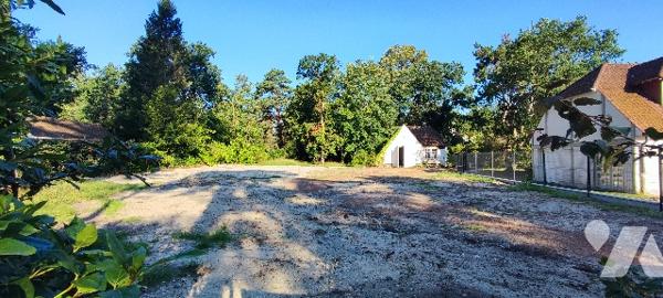 Terrain à bâtir de 1560m² en forêt proche secteur Casino du TOUQUET