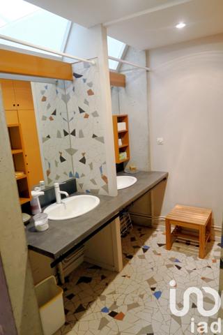 House for sale 6 rooms 210 m² Poitiers