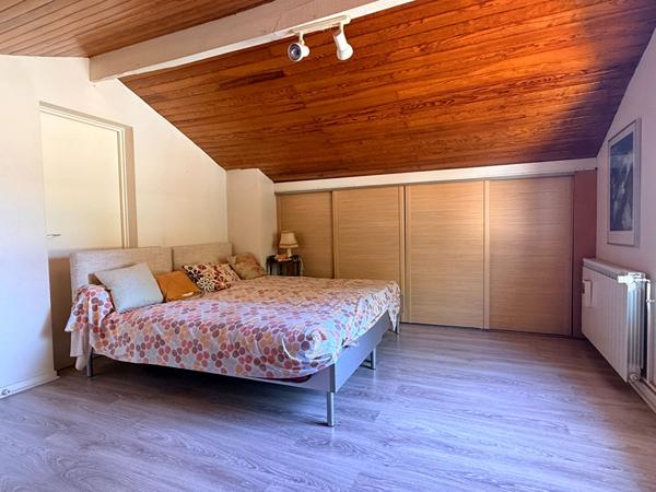 Maison spacieuse à vendre à Boucau avec fort potentiel