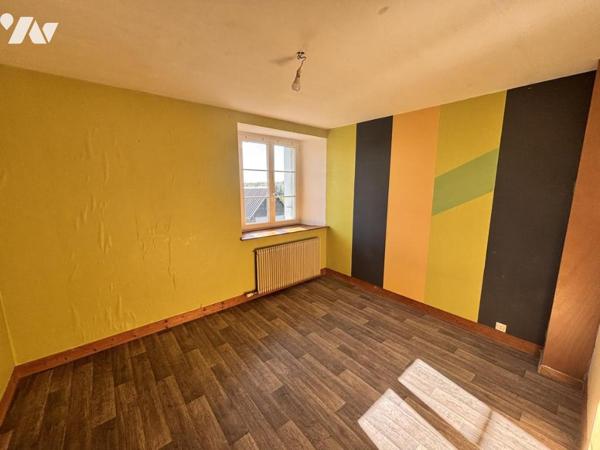 LA FERRIERE HARANG Maison en pierre