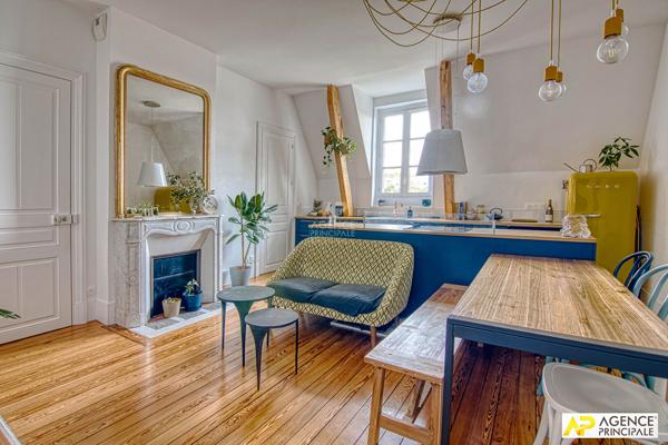 Appartement Versailles 4 pièce(s) 398 000 € **  - Référence  28801